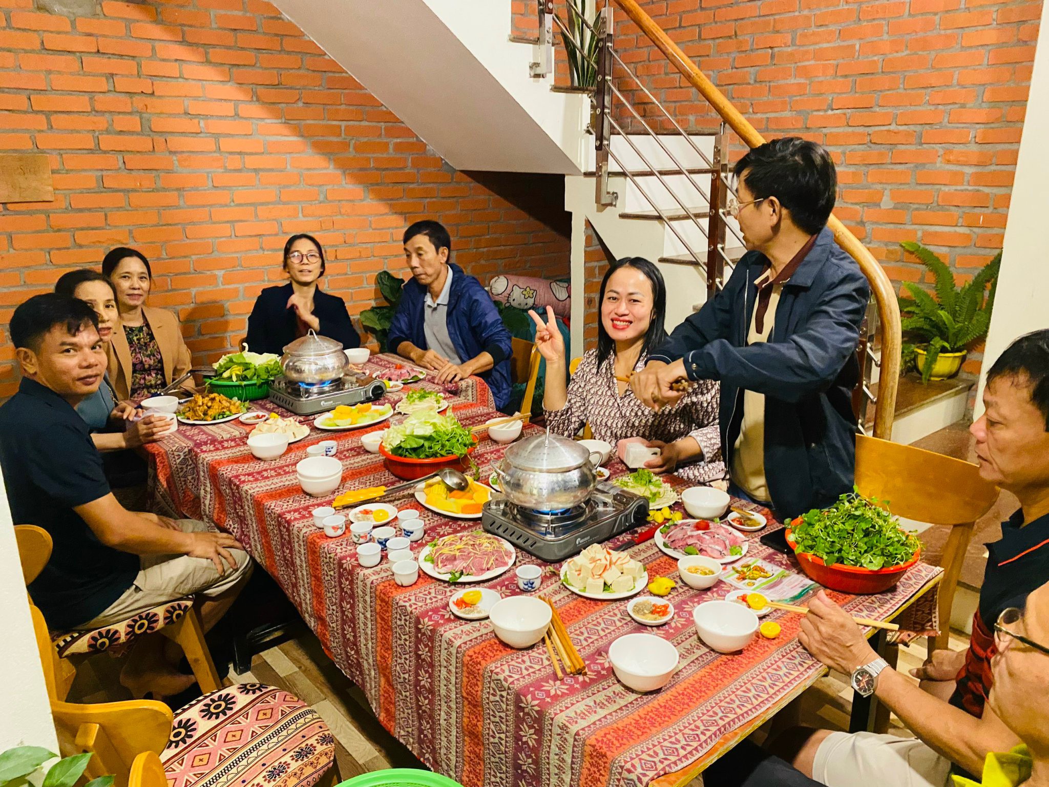 Lẩu Gà Đen